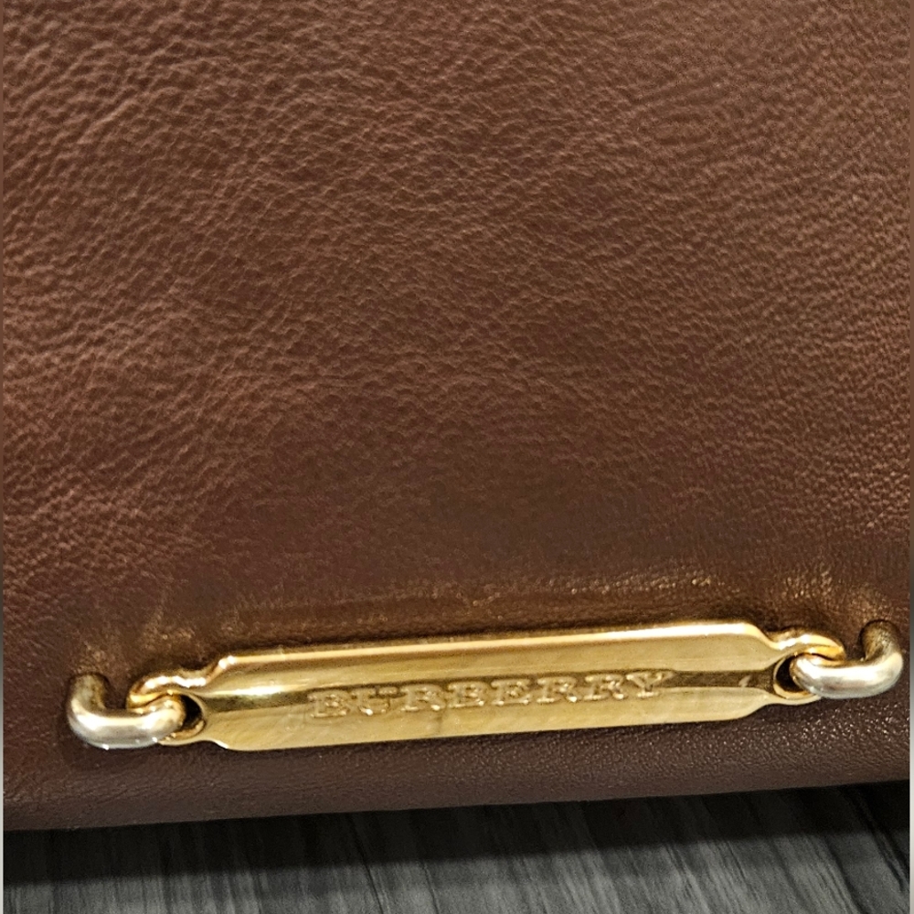 Burberry Brown and Tan Shoulder Bag - Picture 3 of 12